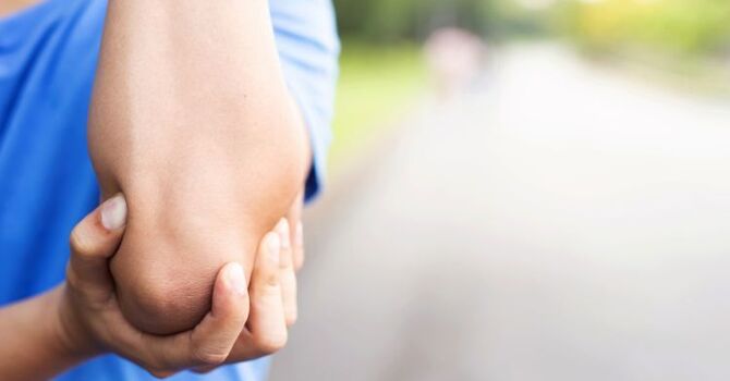 How Chiropractic Care Can Help You Finally Beat Tennis Elbow